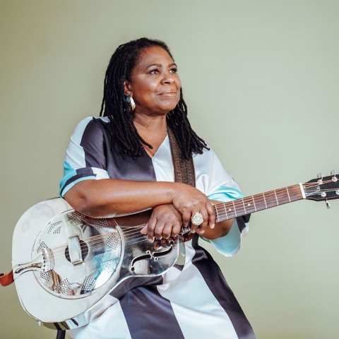 Ruthie Foster