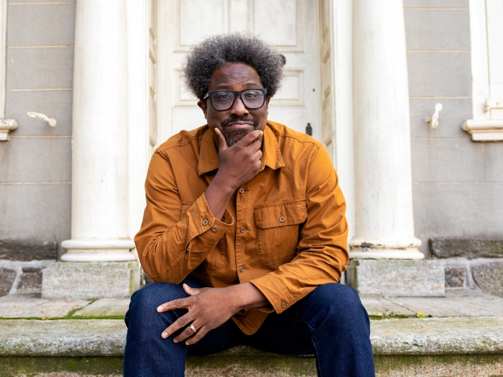 kamau_bell.jpg