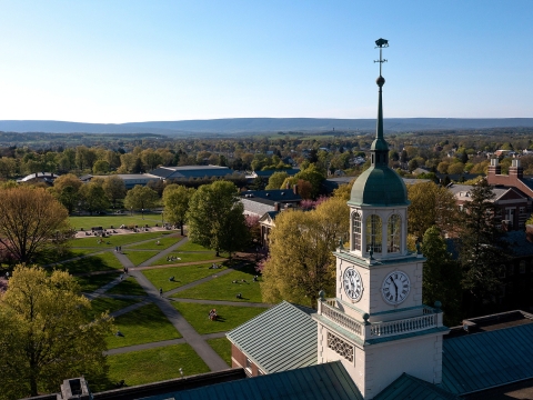Drone photo from above the library. 