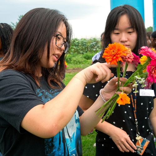 Ramp Up, students at Bucknell Farm